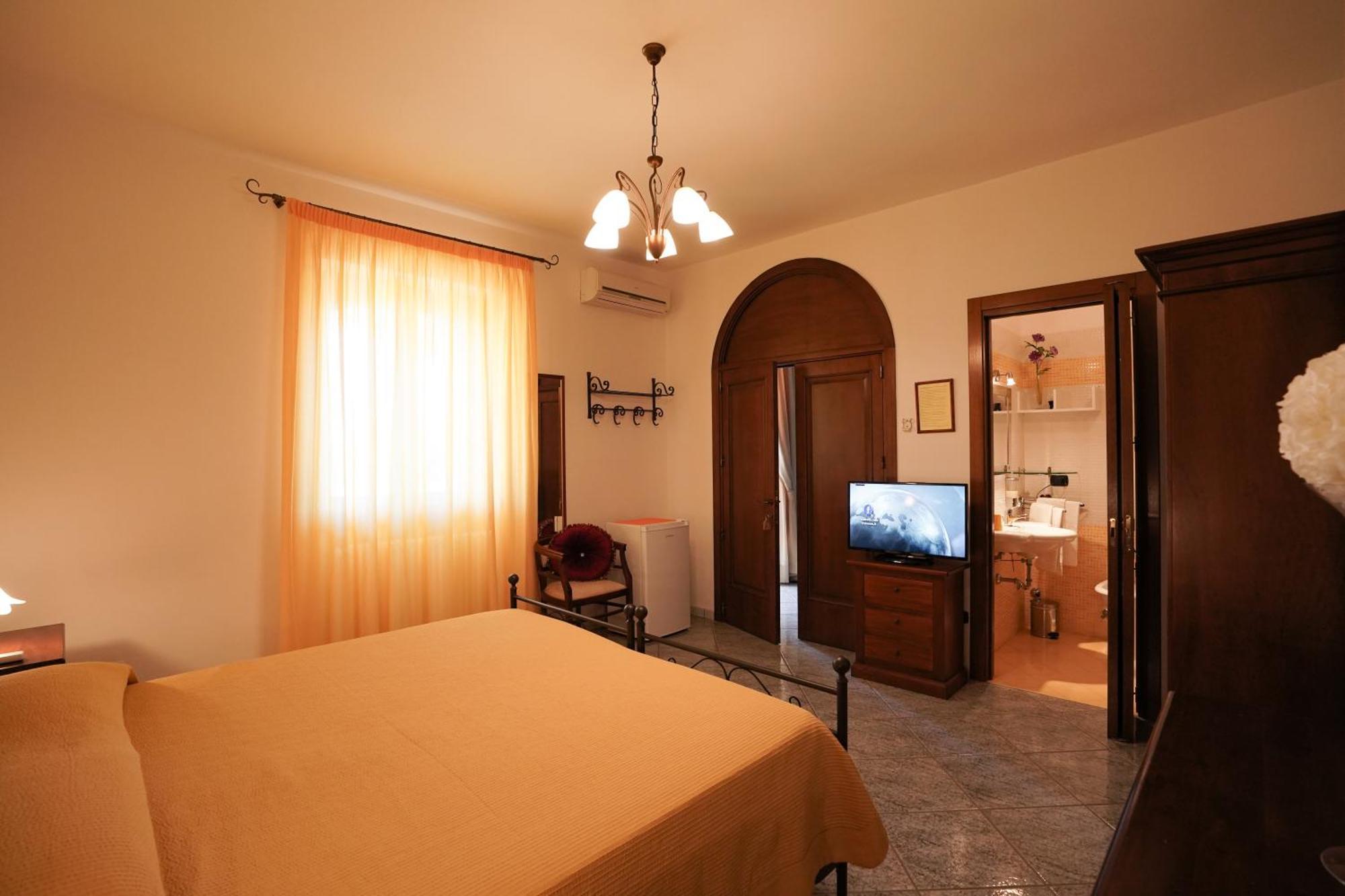 Bed and Breakfast Salento Terra Maris Cocumola Екстер'єр фото