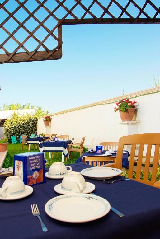 Bed and Breakfast Salento Terra Maris Cocumola Екстер'єр фото