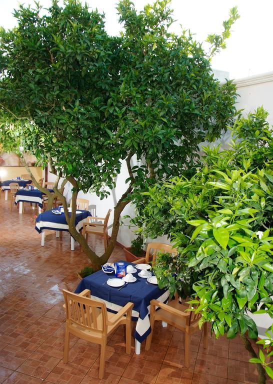 Bed and Breakfast Salento Terra Maris Cocumola Екстер'єр фото