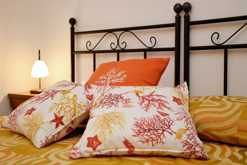 Bed and Breakfast Salento Terra Maris Cocumola Екстер'єр фото